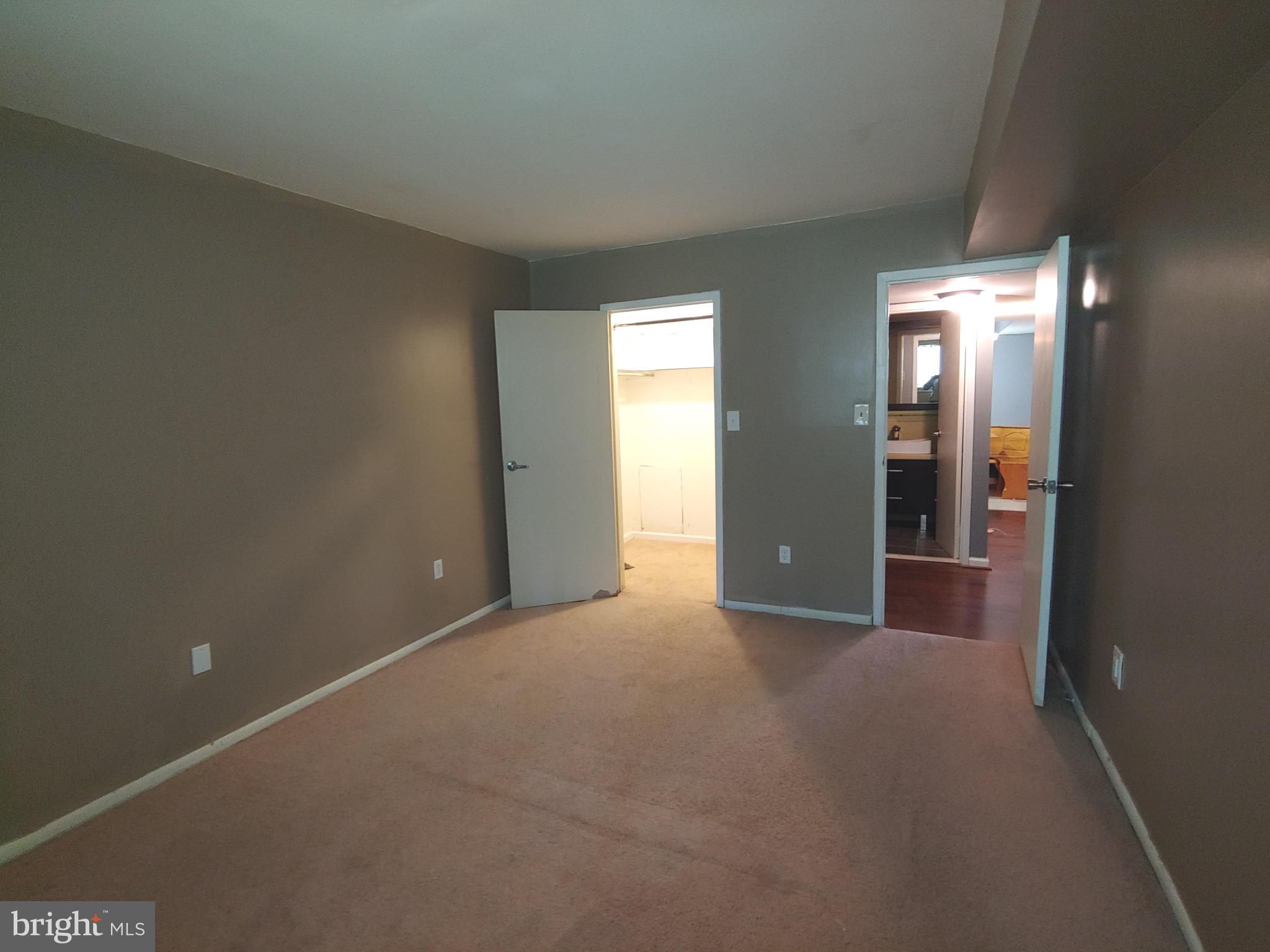 CHELSEA WOODS CONDO - Residential Lease