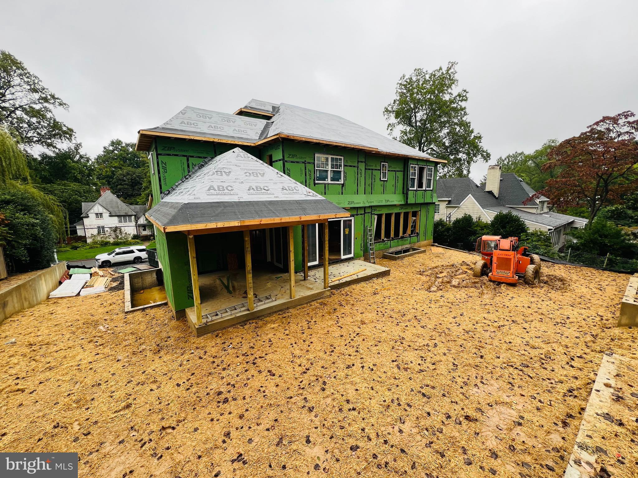 COUNTRY CLUB HILLS - Residential