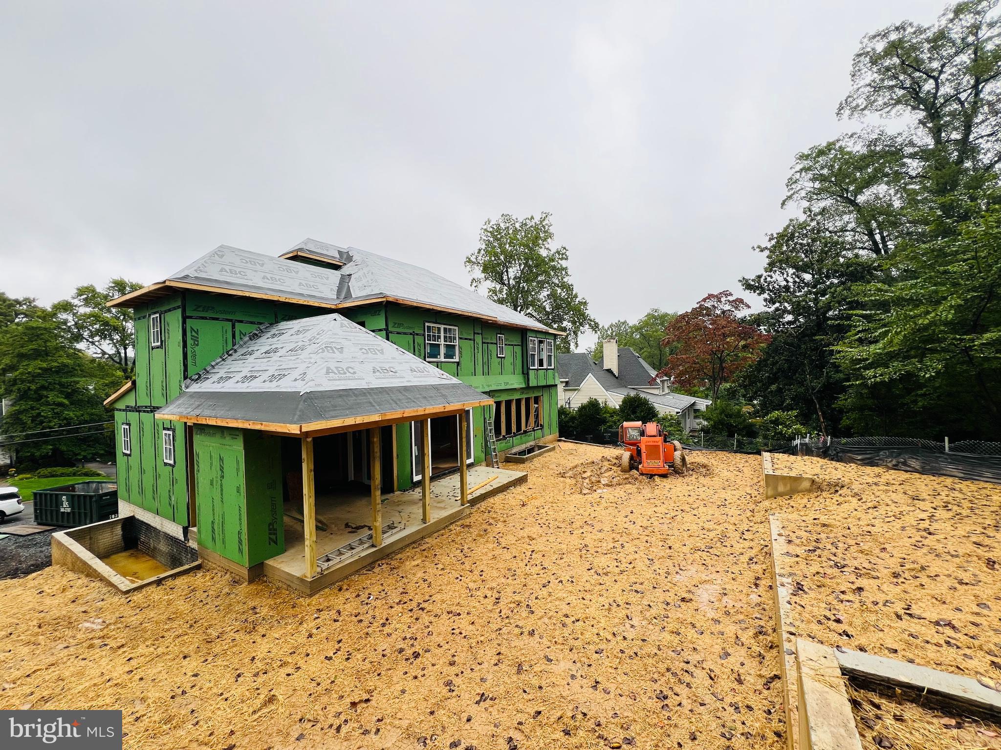 COUNTRY CLUB HILLS - Residential