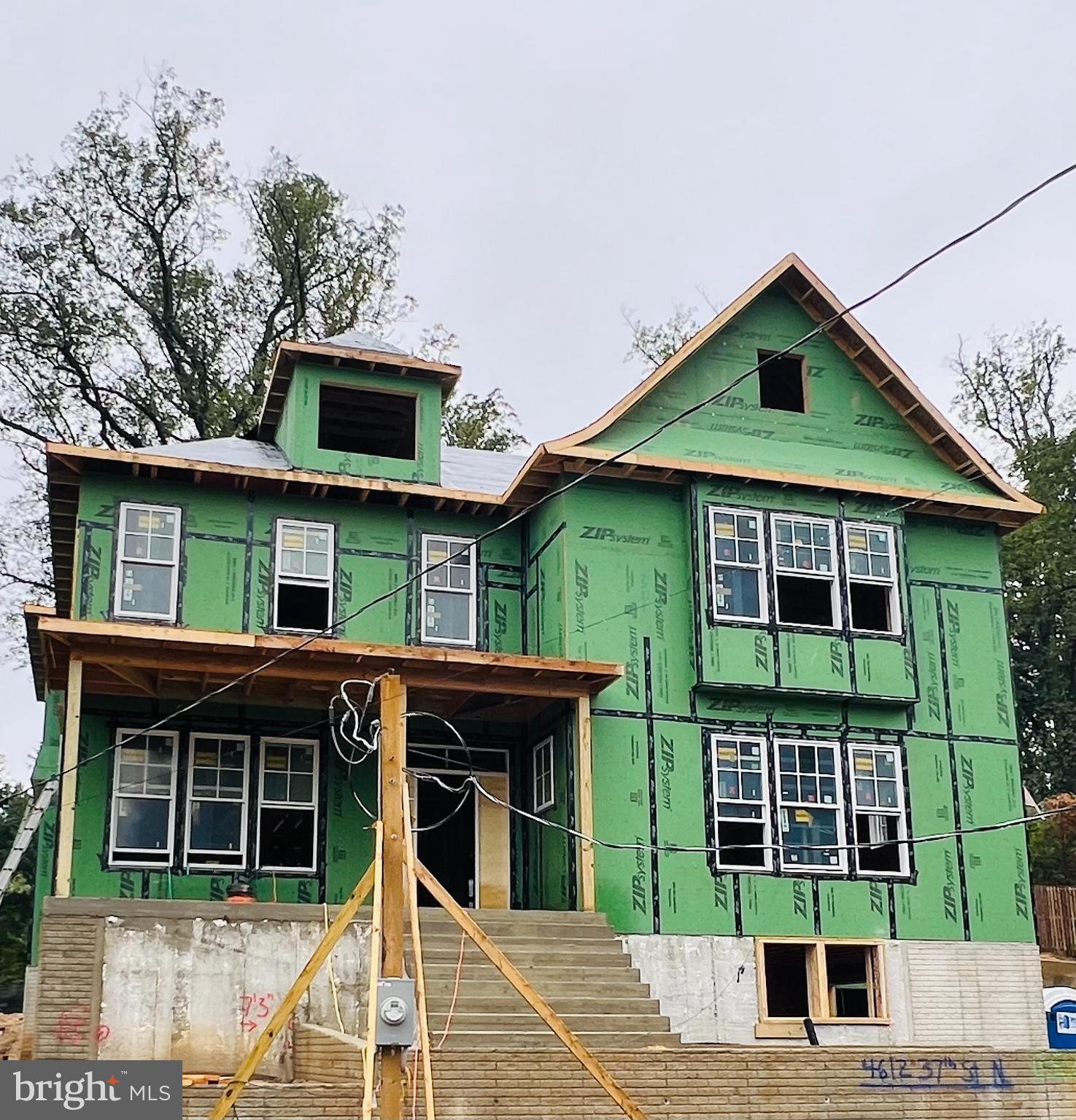 COUNTRY CLUB HILLS - Residential