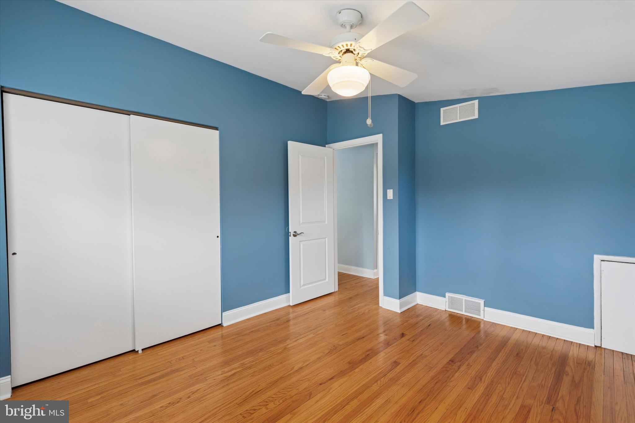 CENTER SQ GREEN - Residential