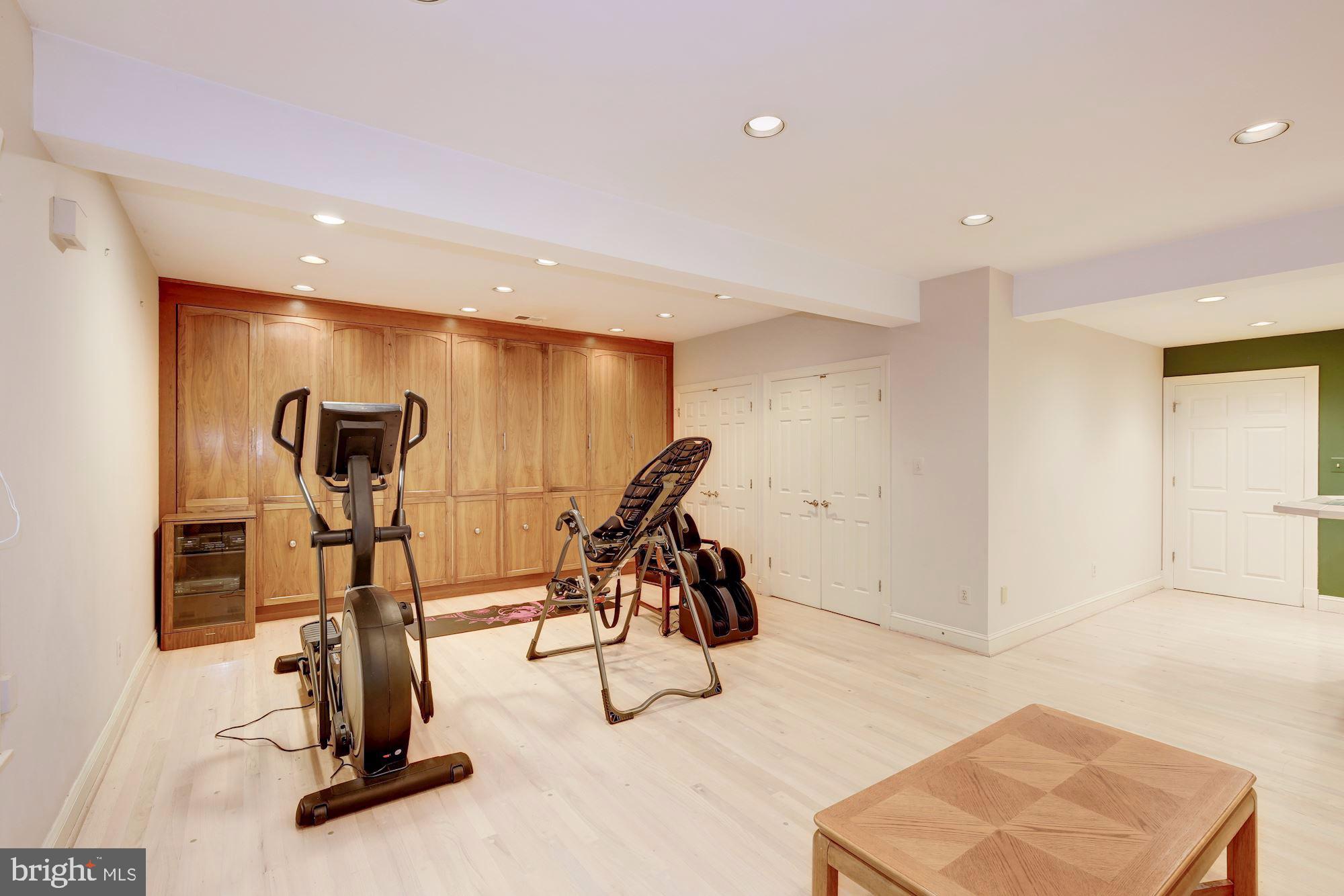 AVENEL - Residential