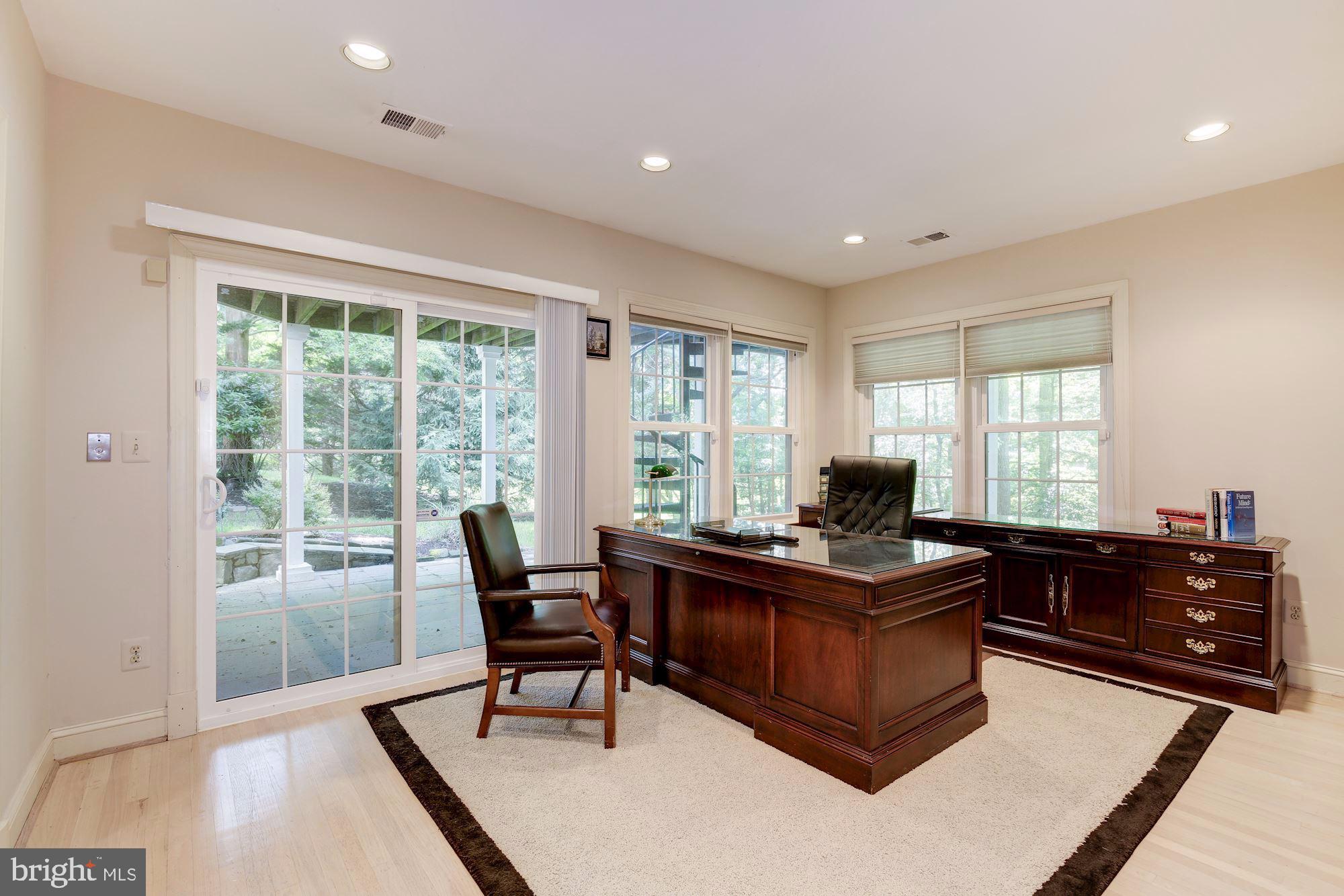 AVENEL - Residential