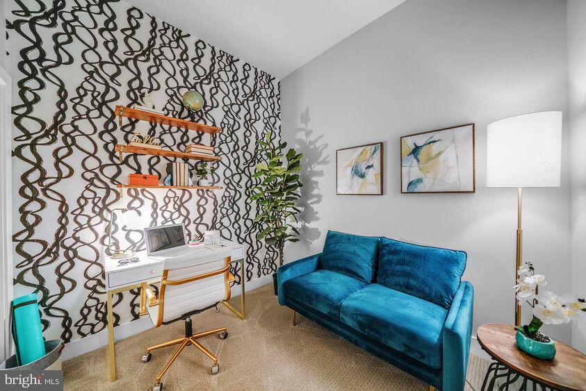 LANSDOWNE - Residential Lease