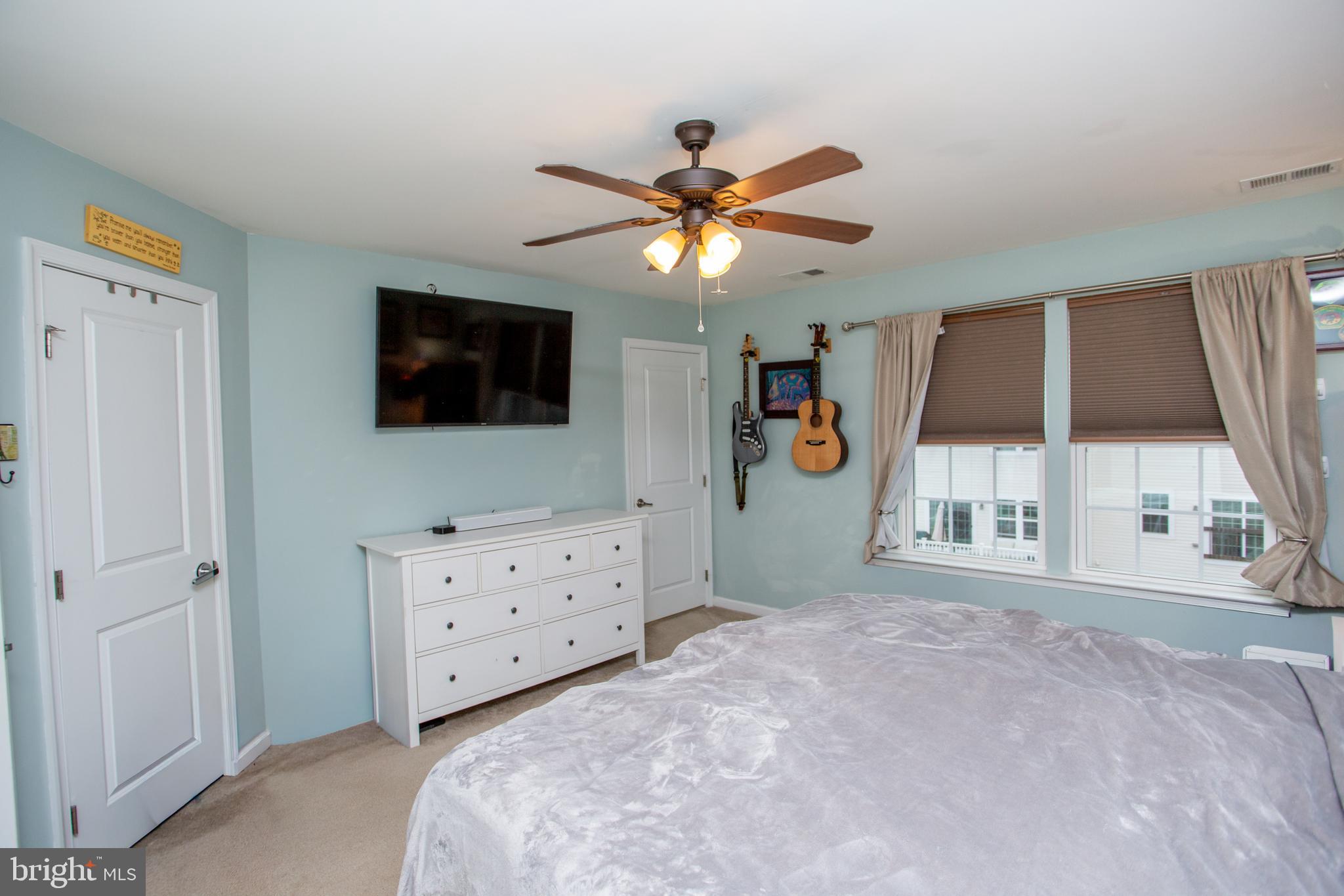 HIGHVIEW AT SOUDERTO - Residential