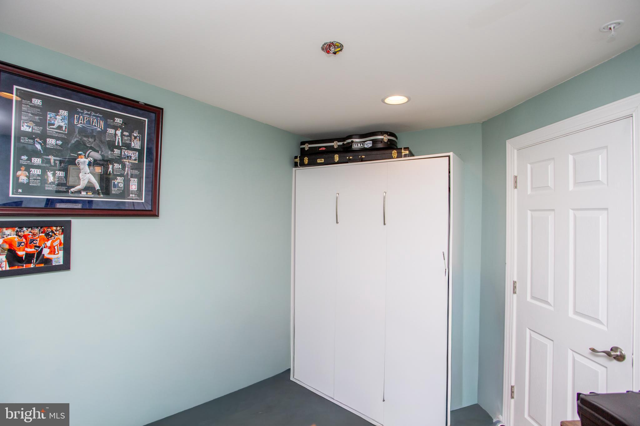 HIGHVIEW AT SOUDERTO - Residential