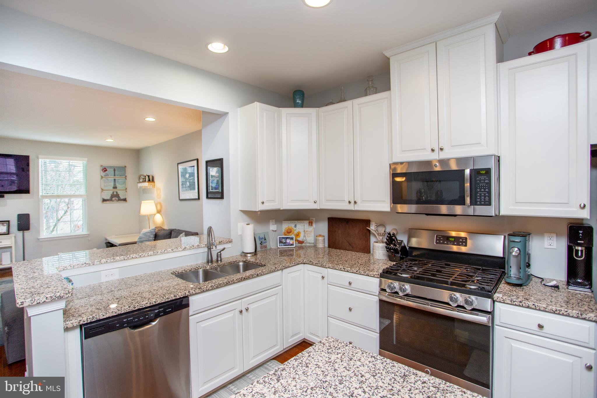 HIGHVIEW AT SOUDERTO - Residential