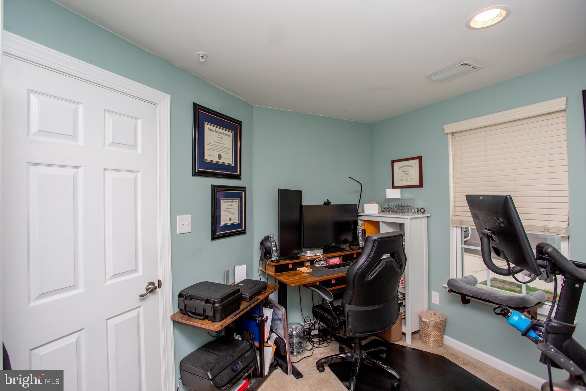 HIGHVIEW AT SOUDERTO - Residential