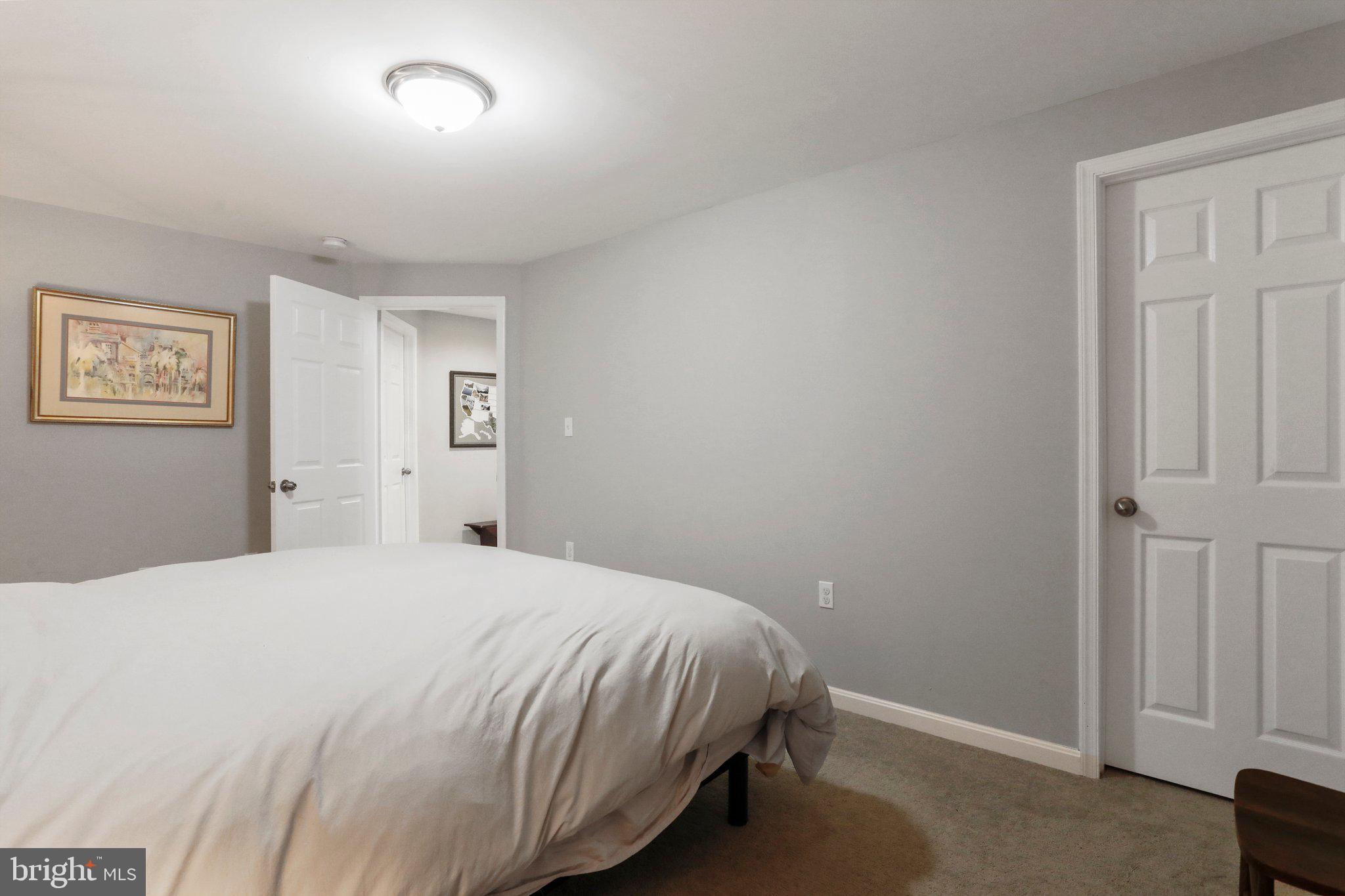 HUNTFIELD - Residential