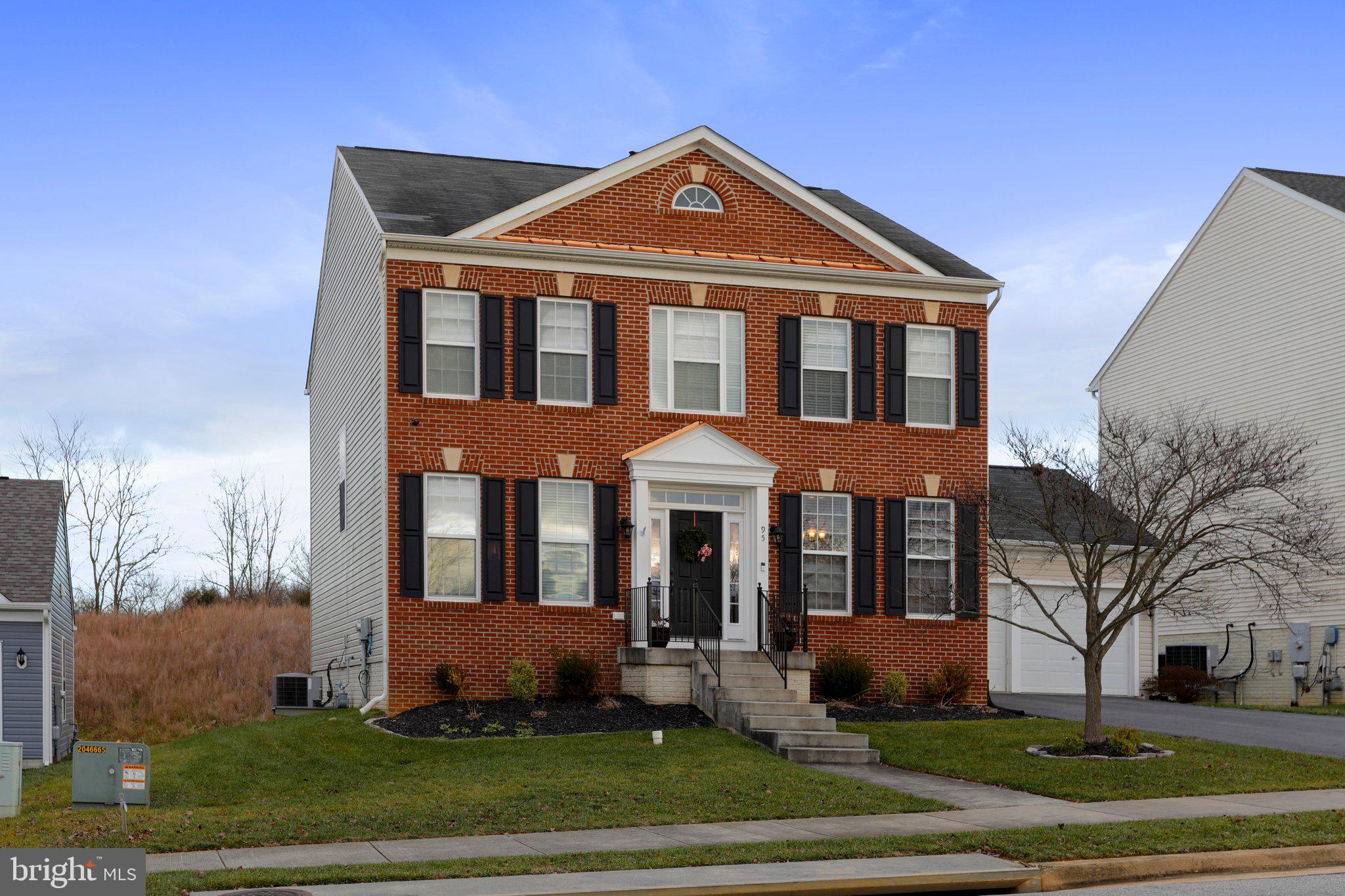 HUNTFIELD - Residential