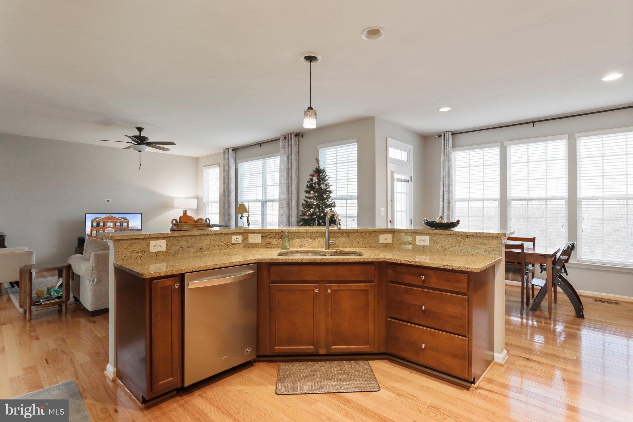 HUNTFIELD - Residential