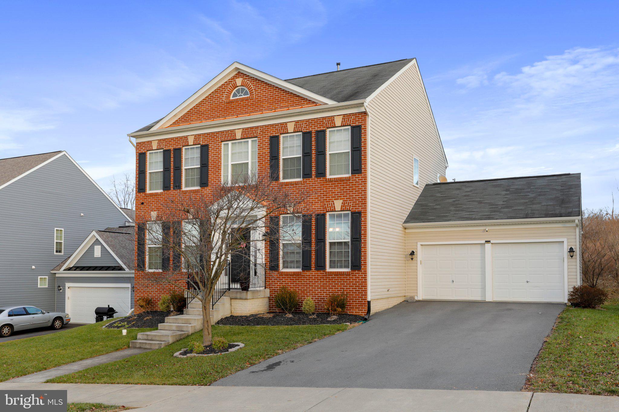 HUNTFIELD - Residential