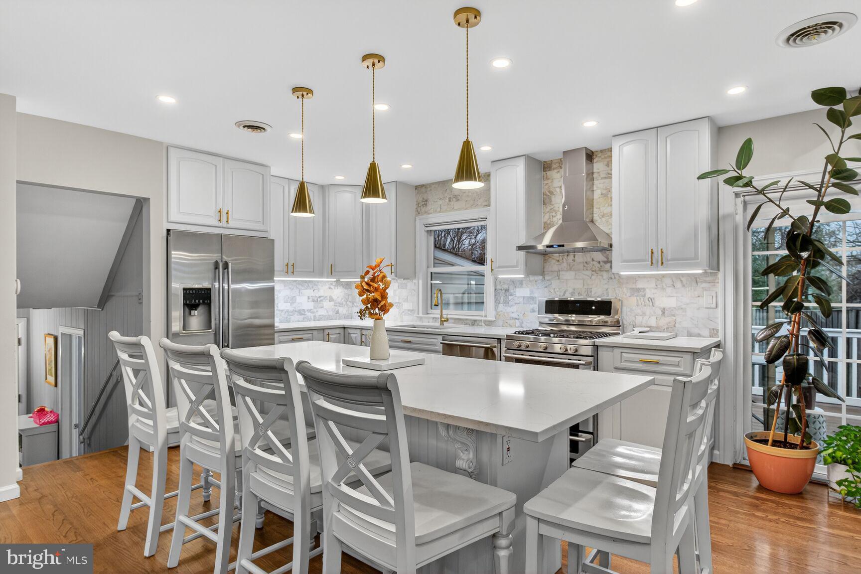 MICHAELTON MANOR - Residential