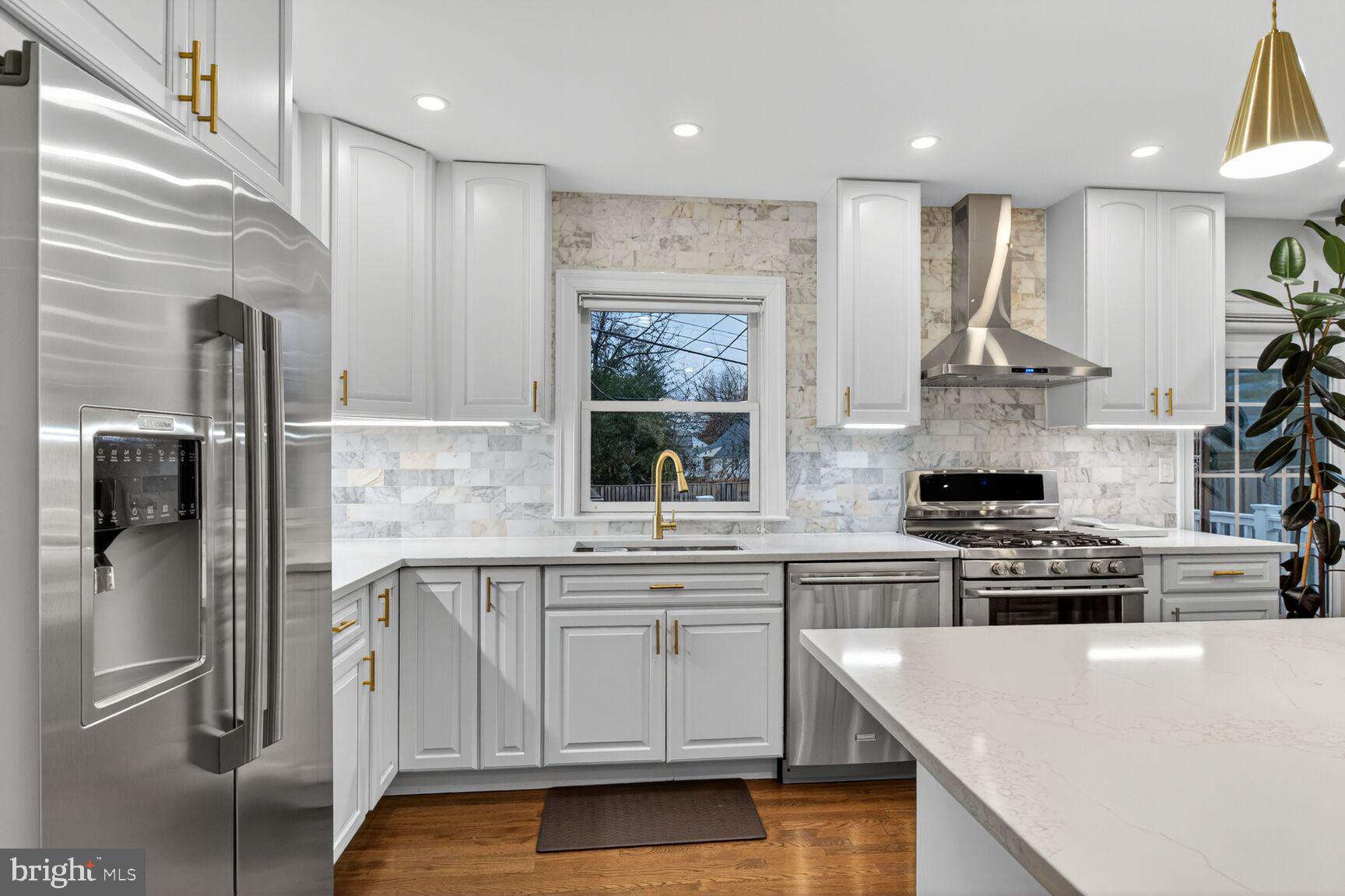 MICHAELTON MANOR - Residential