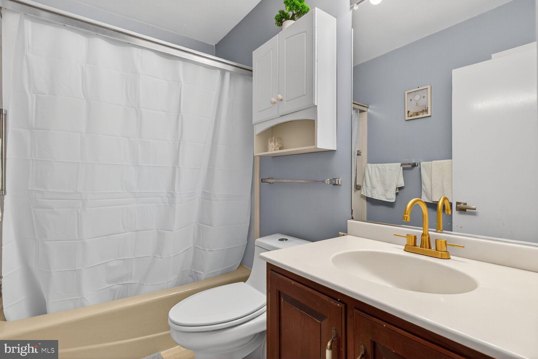 MICHAELTON MANOR - Residential