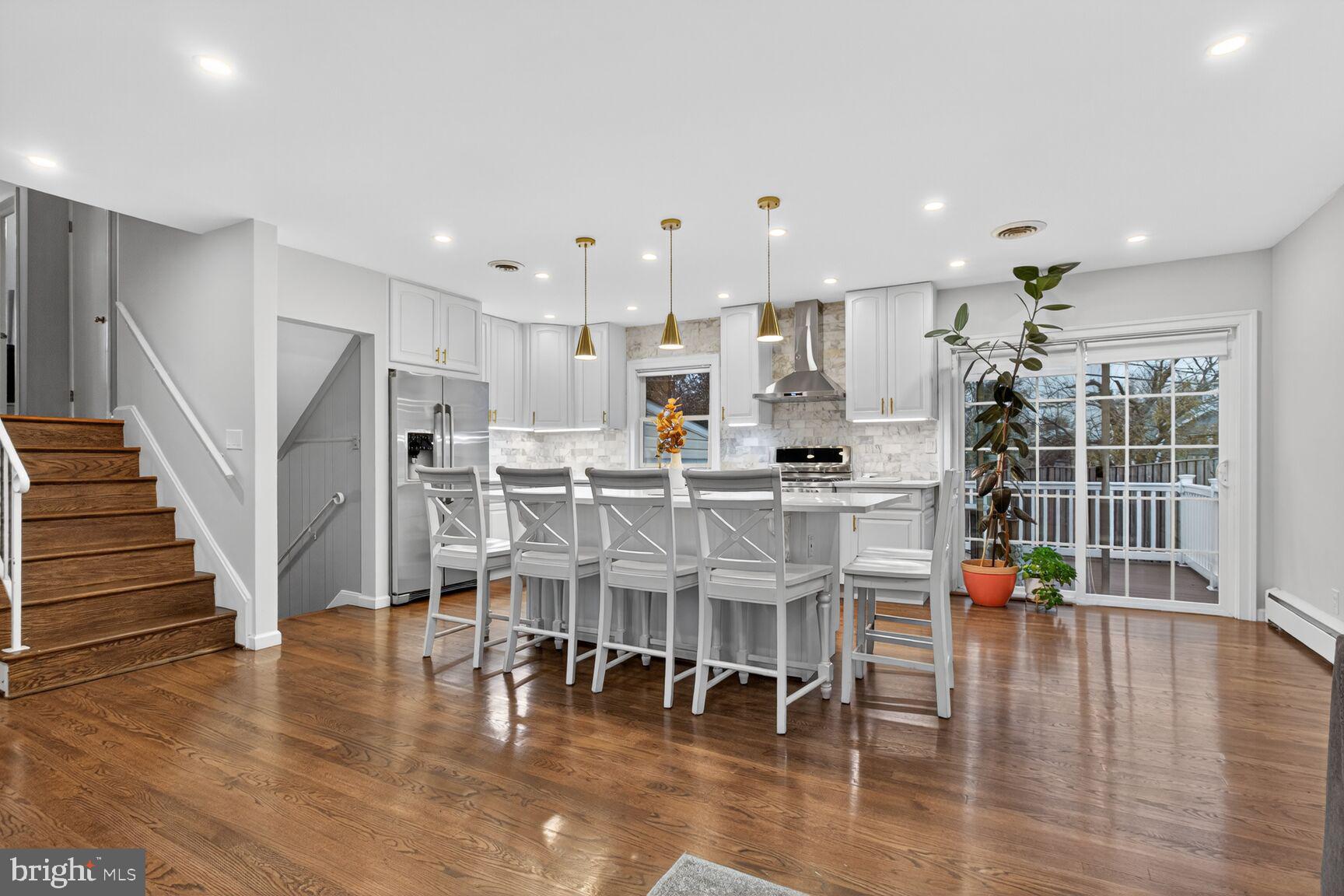 MICHAELTON MANOR - Residential