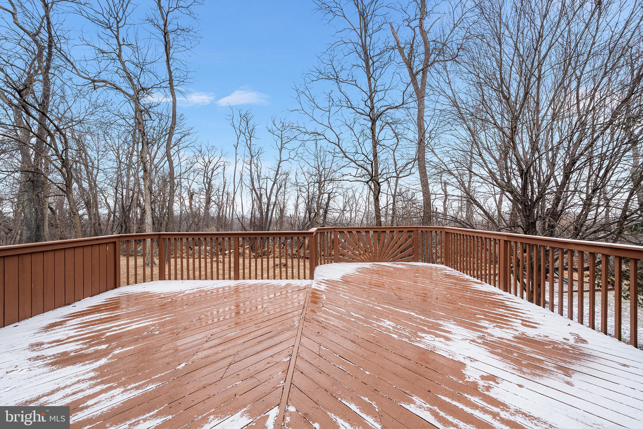 CHARLESTOWN HUNT - Residential