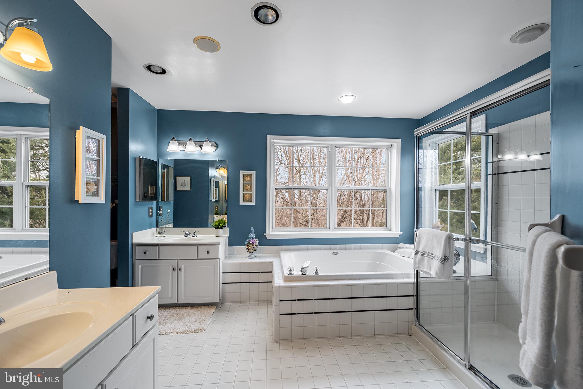 CHARLESTOWN HUNT - Residential