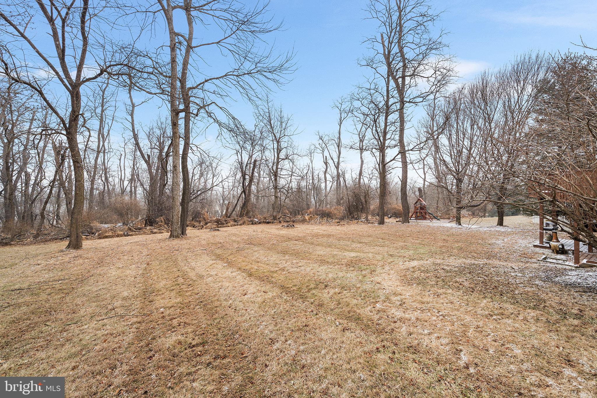 CHARLESTOWN HUNT - Residential