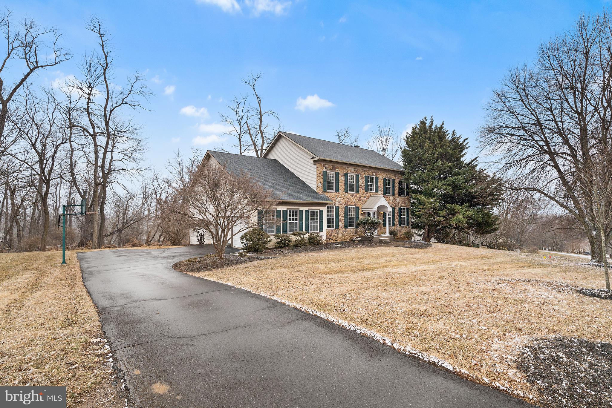 CHARLESTOWN HUNT - Residential