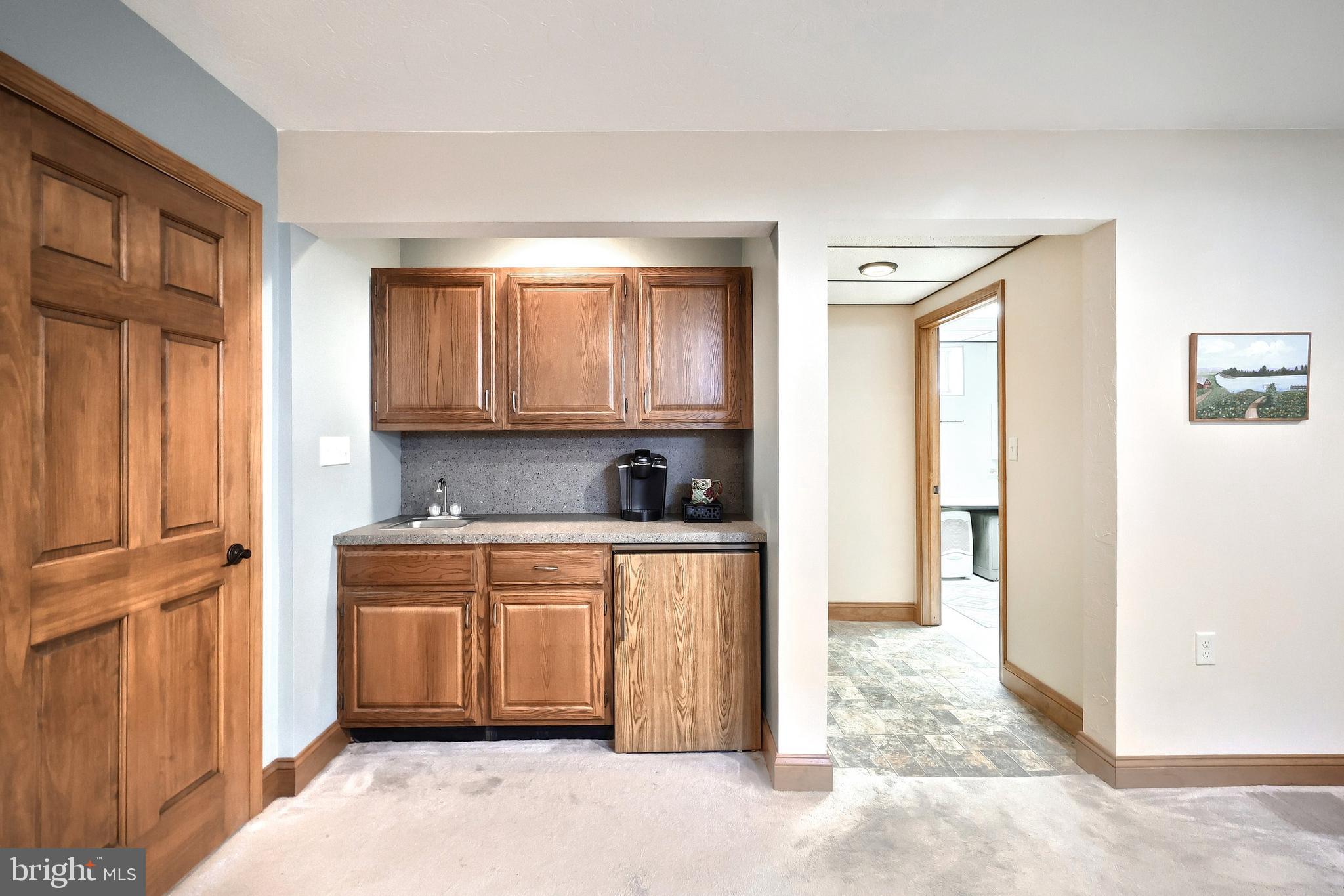 LAKE MEADE - Residential