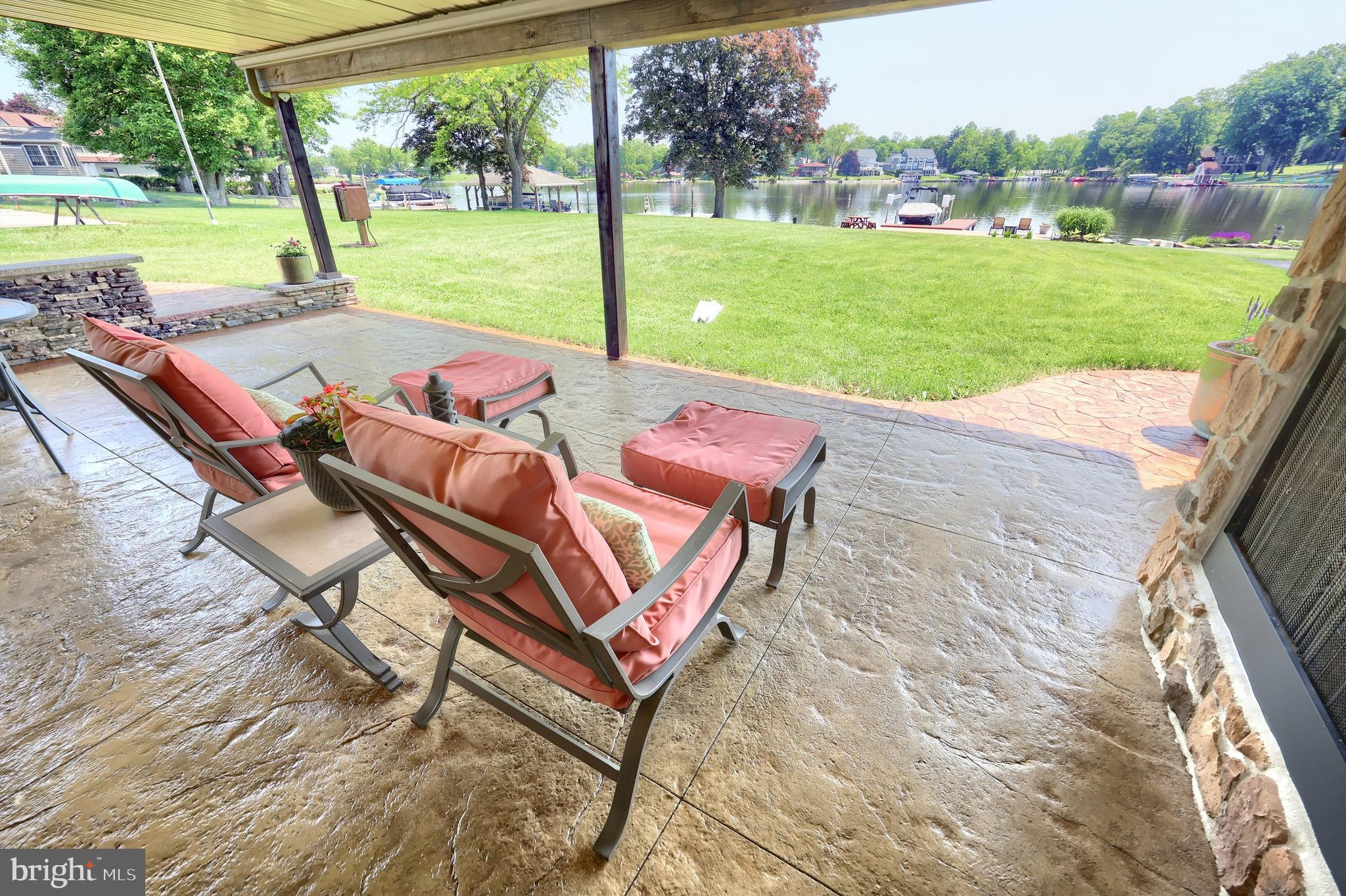 LAKE MEADE - Residential