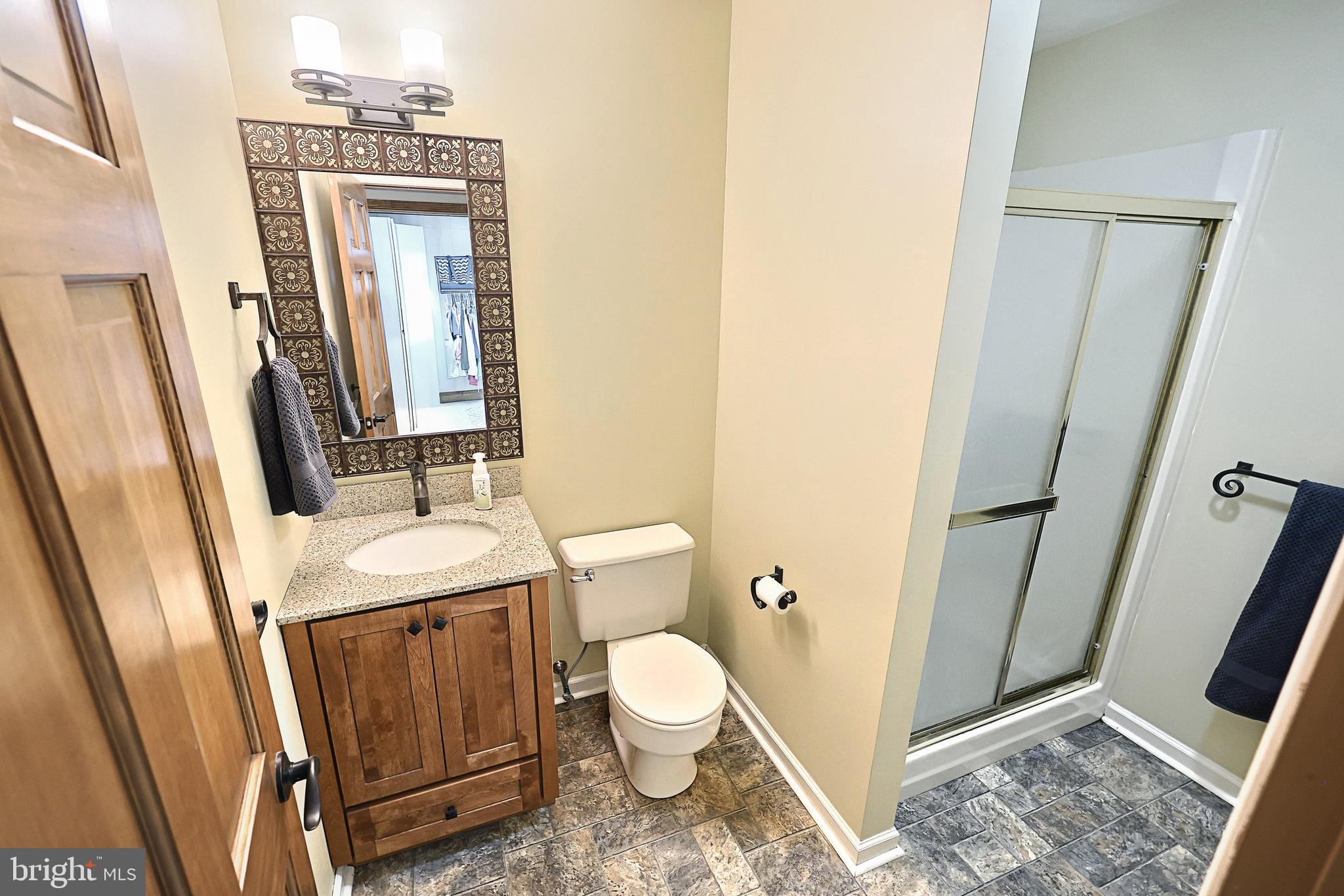 LAKE MEADE - Residential