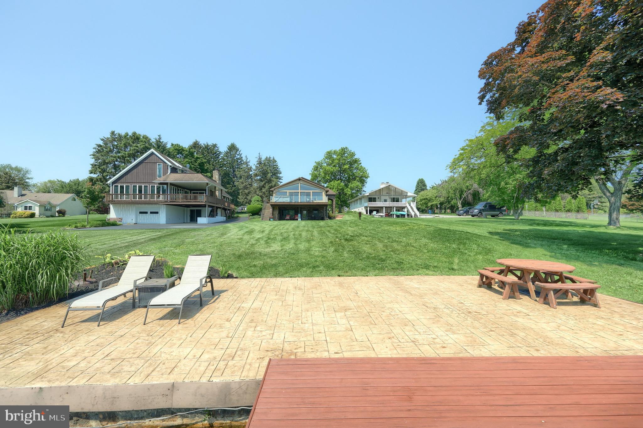 LAKE MEADE - Residential