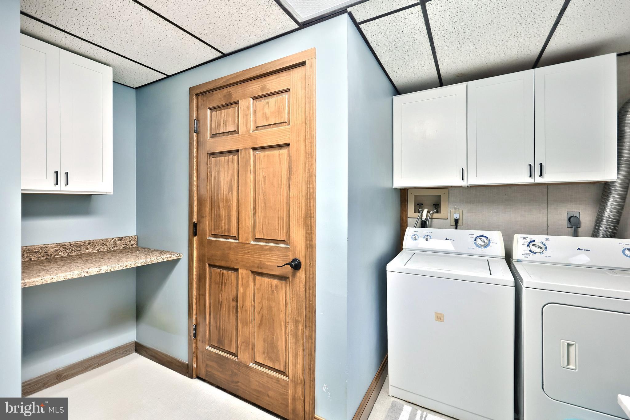 LAKE MEADE - Residential