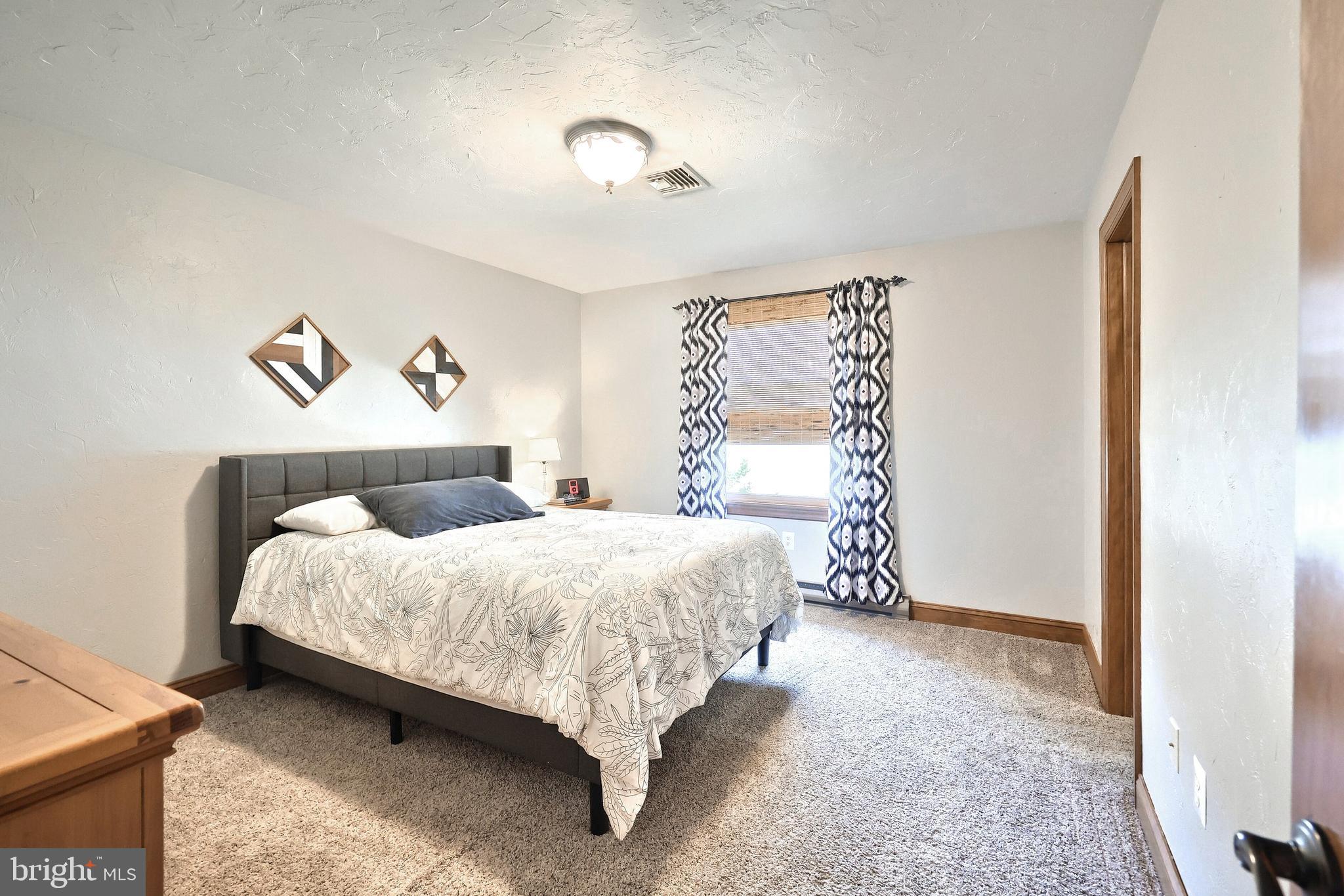 LAKE MEADE - Residential