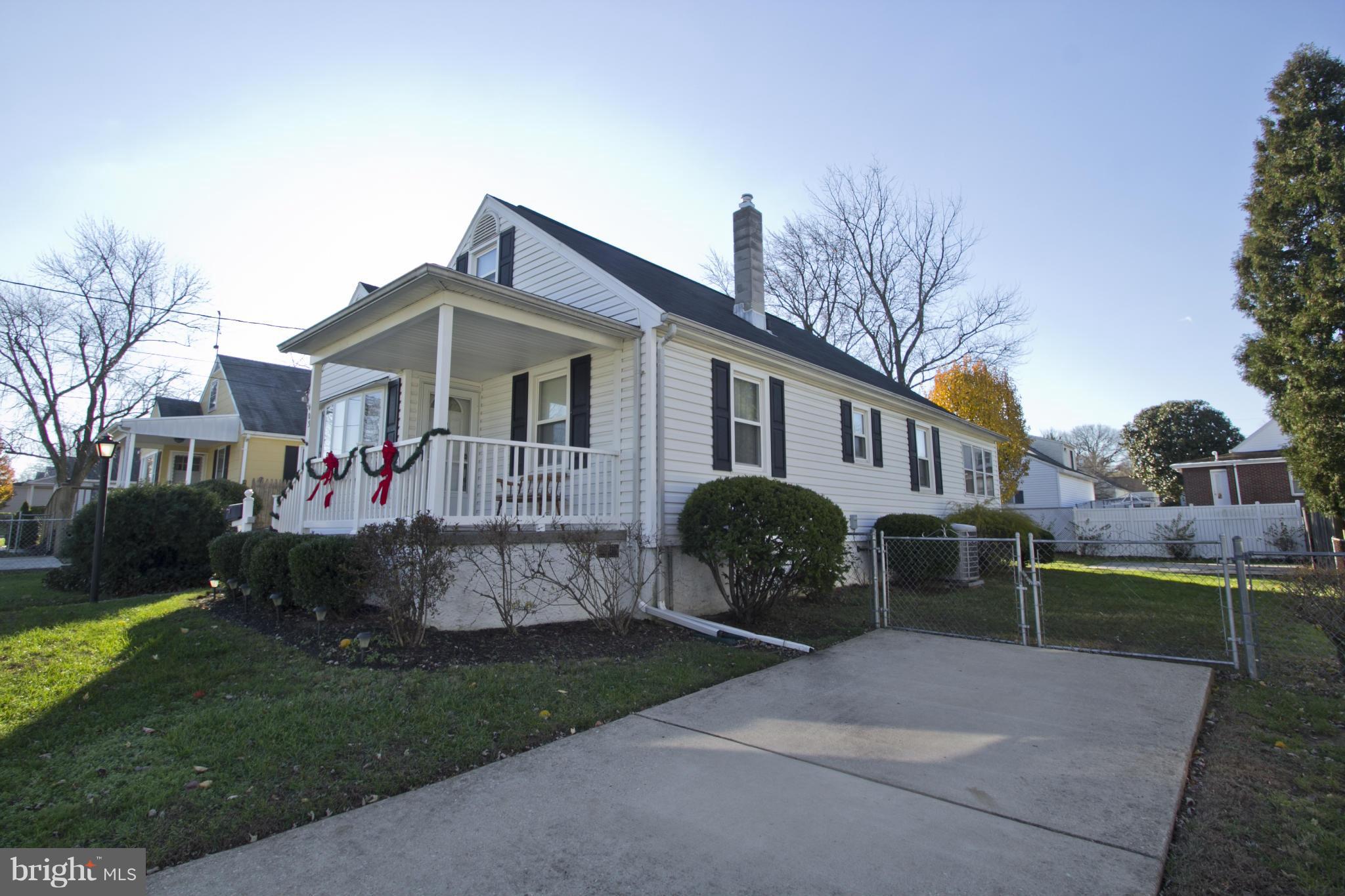 COLONIAL DRIVE - Residential