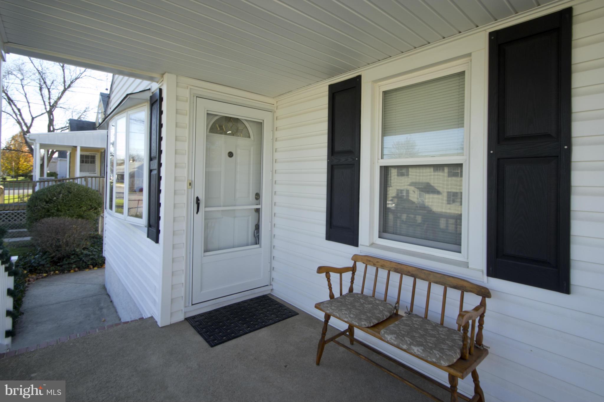 COLONIAL DRIVE - Residential