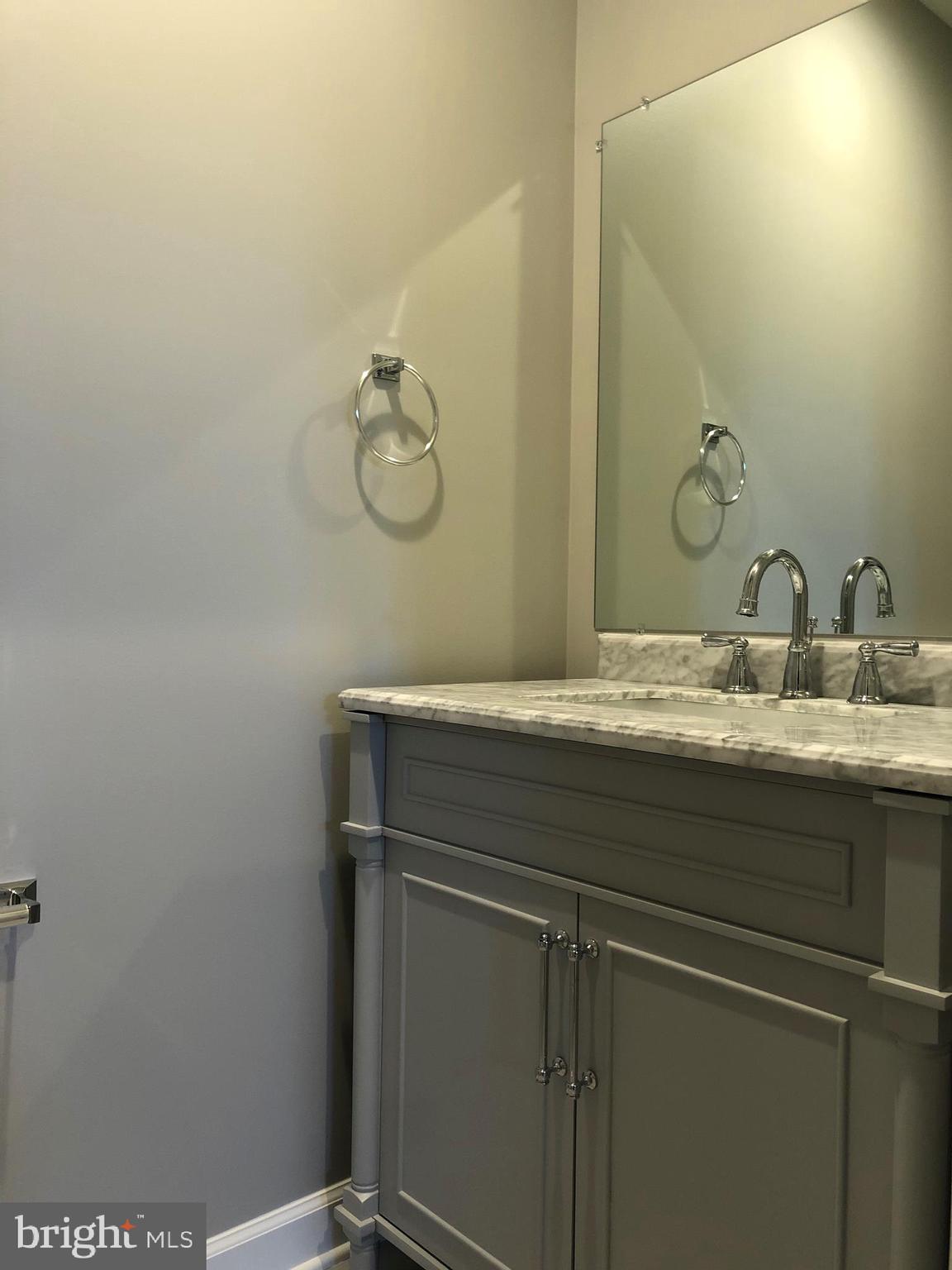 WESTWOOD - Residential Lease