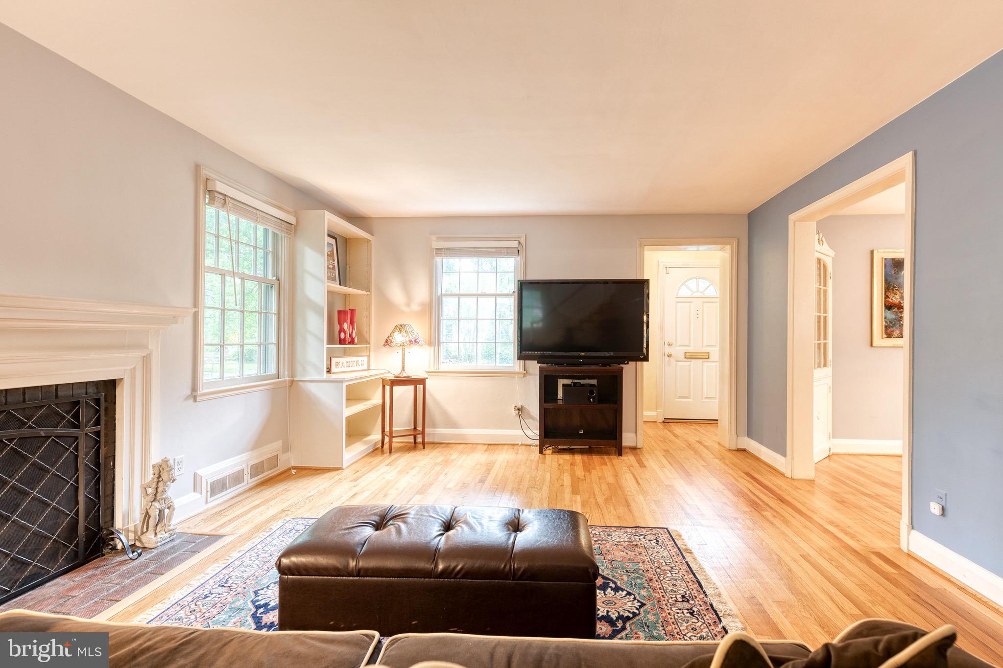 ROLAND PARK - Residential