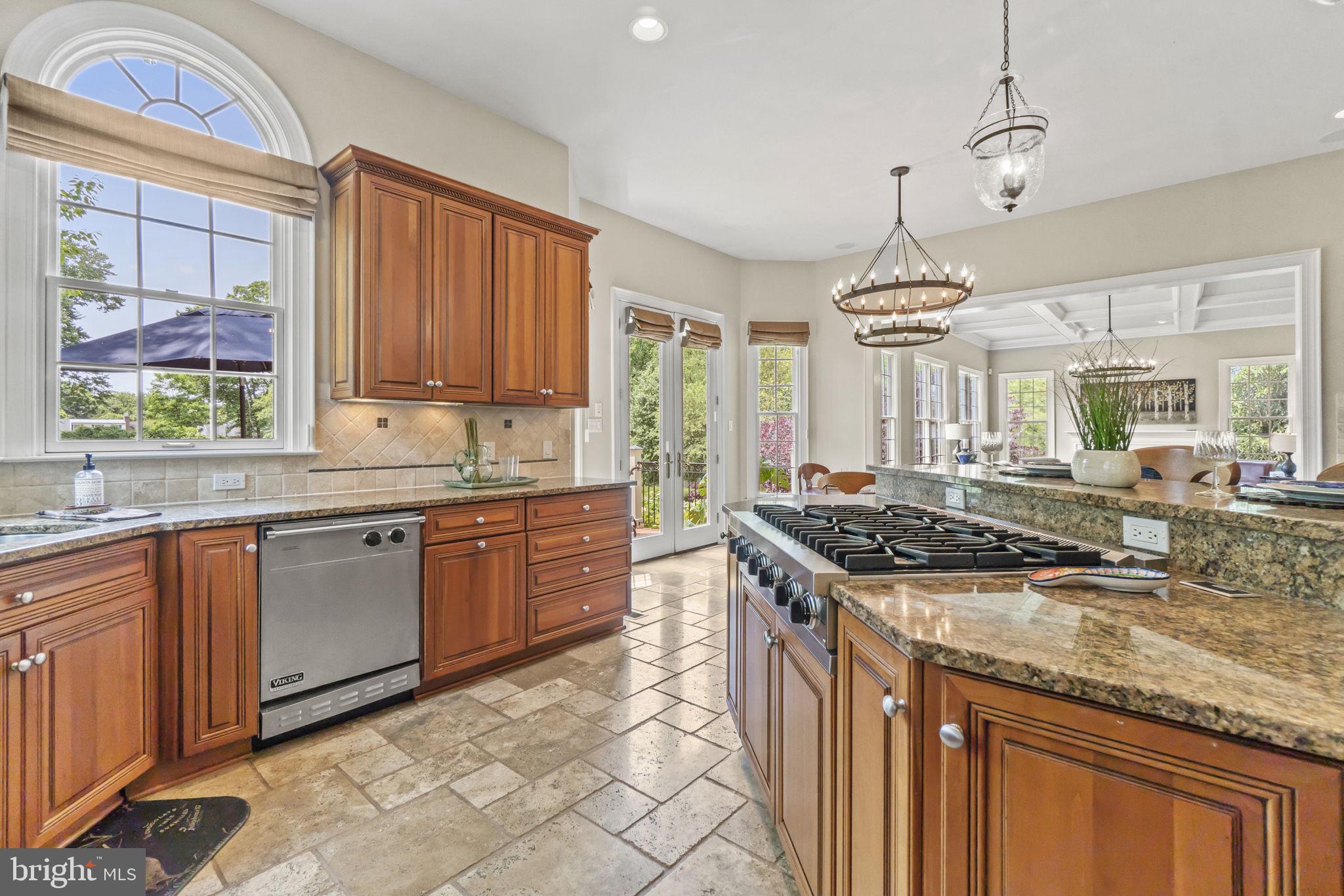 SENECA HIGHLANDS - Residential