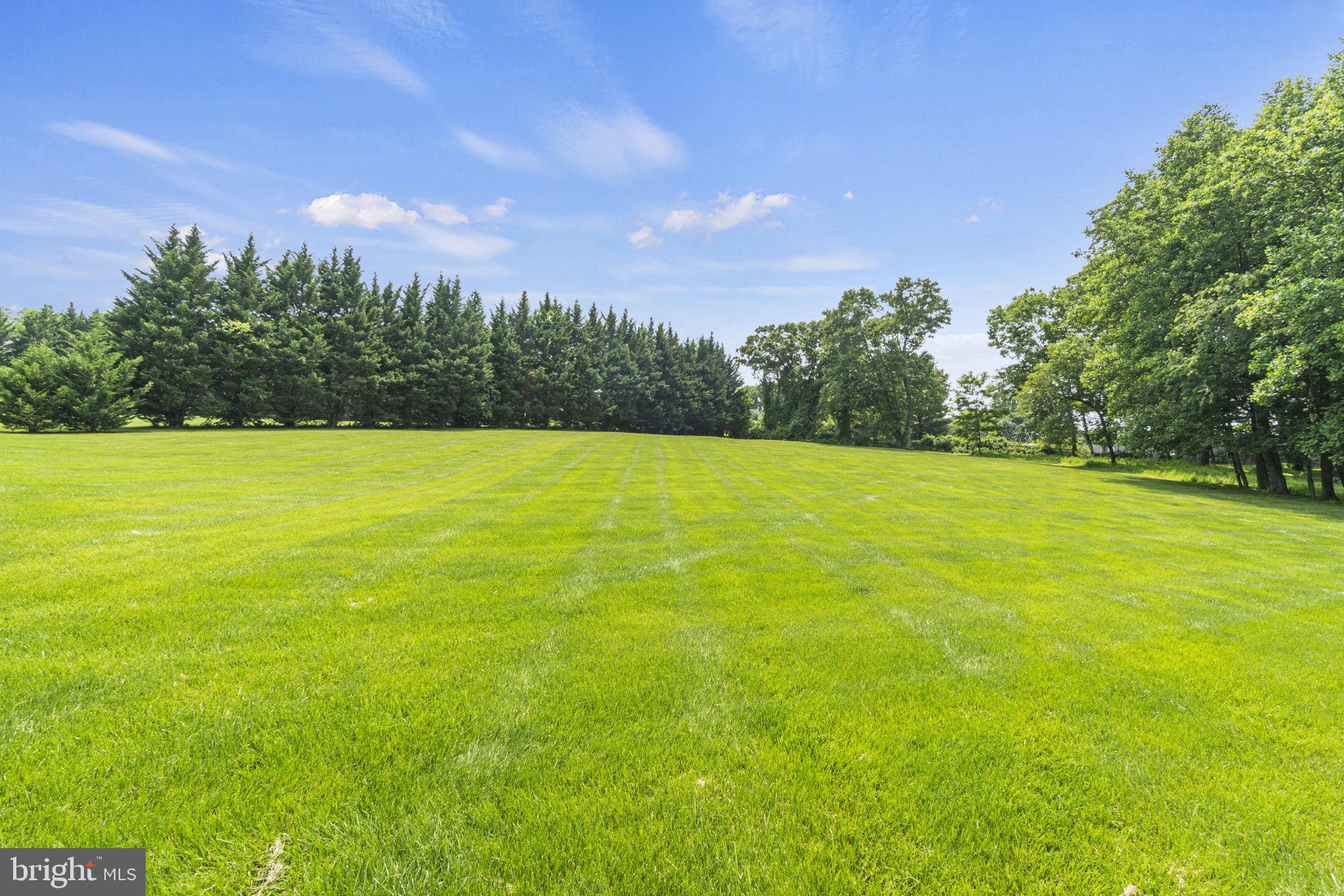 SENECA HIGHLANDS - Residential