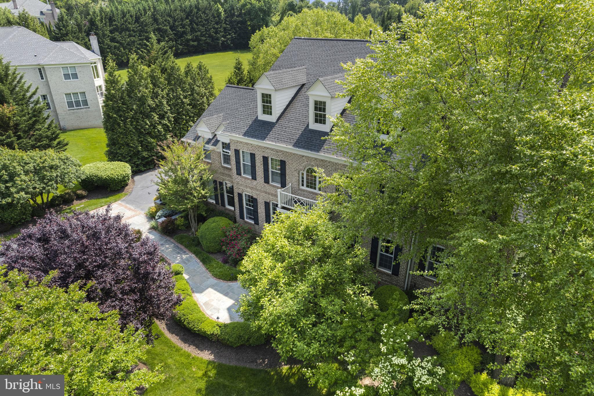 SENECA HIGHLANDS - Residential