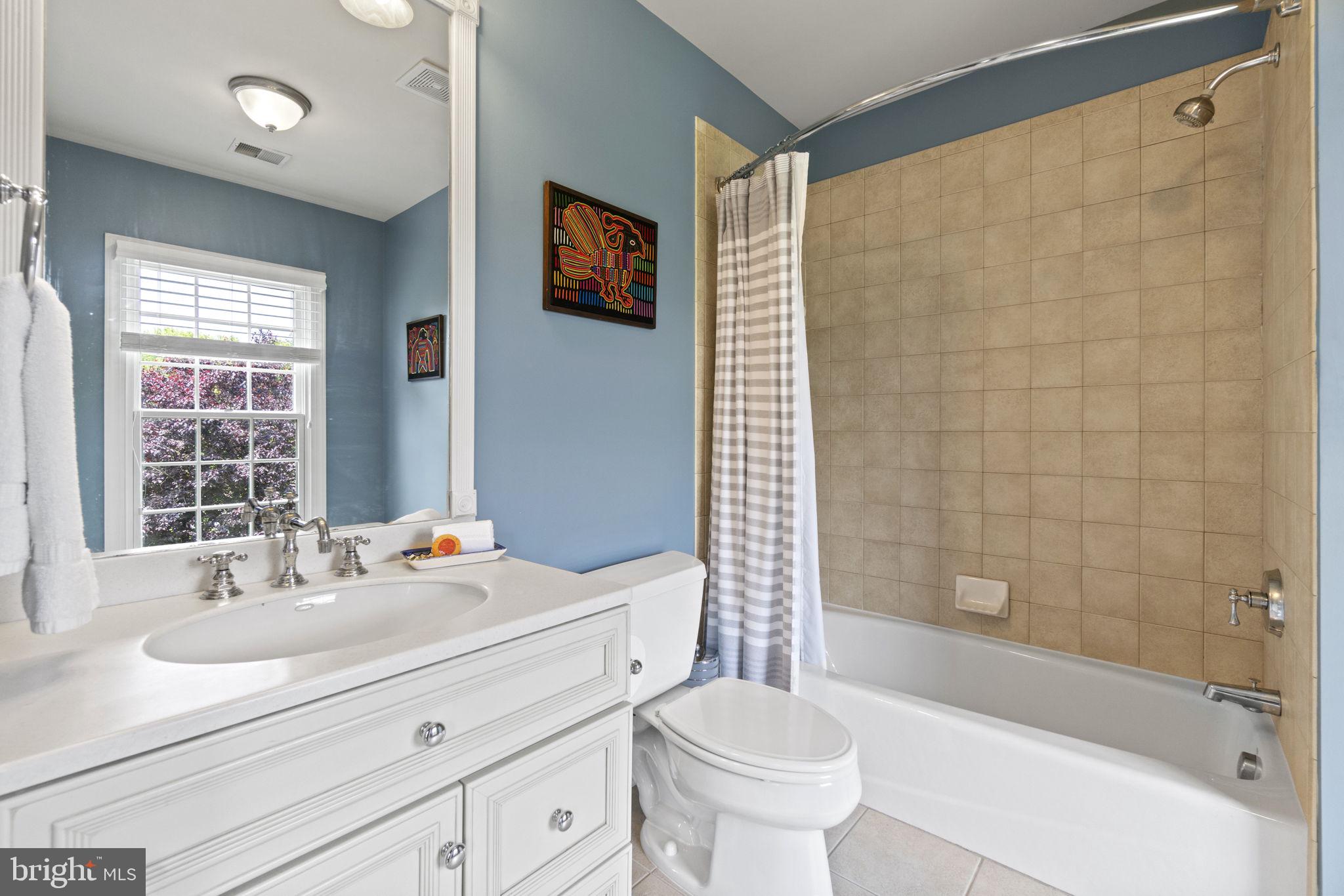 SENECA HIGHLANDS - Residential