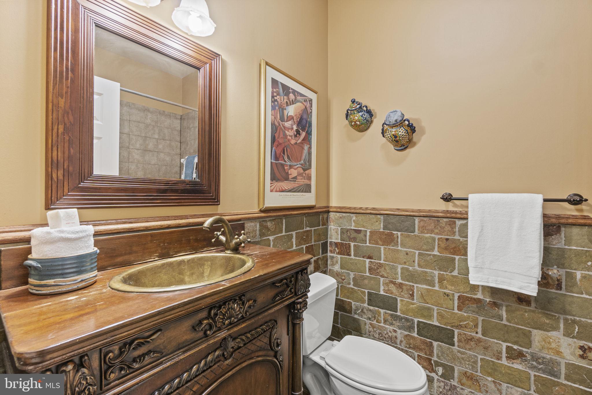 SENECA HIGHLANDS - Residential