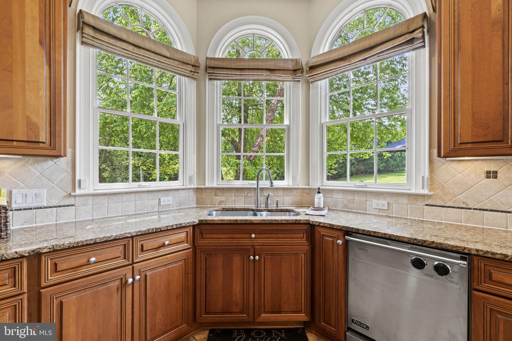 SENECA HIGHLANDS - Residential