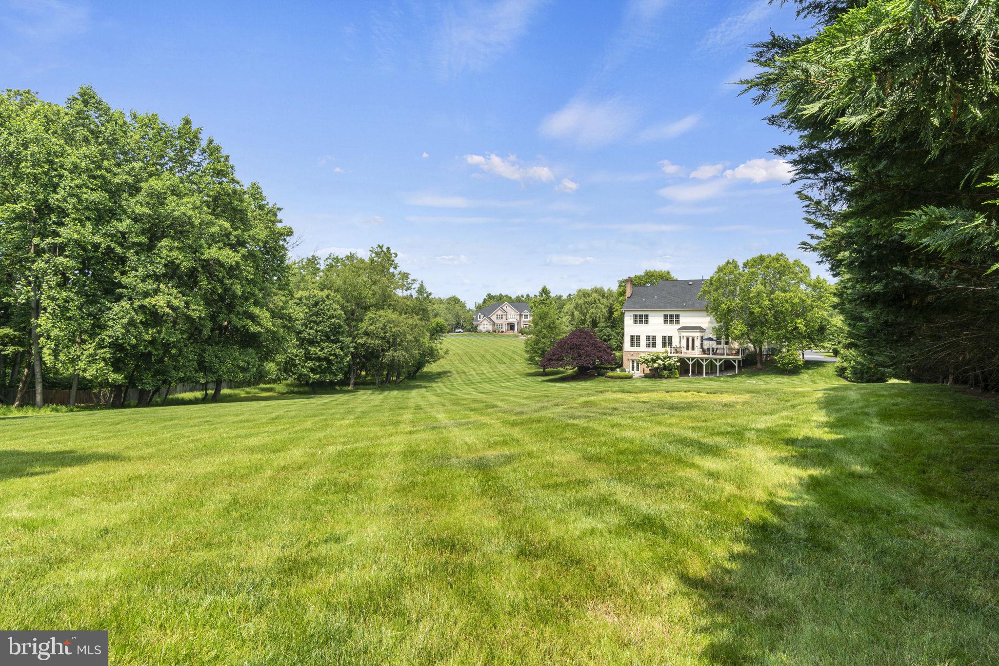 SENECA HIGHLANDS - Residential