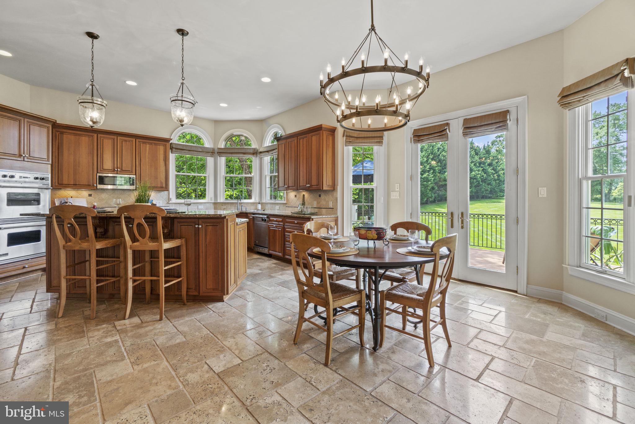 SENECA HIGHLANDS - Residential