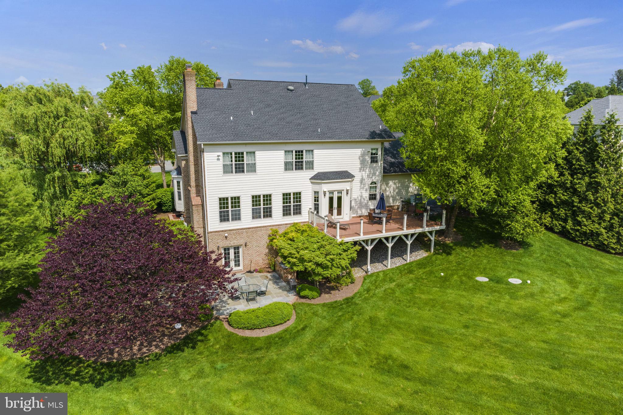 SENECA HIGHLANDS - Residential