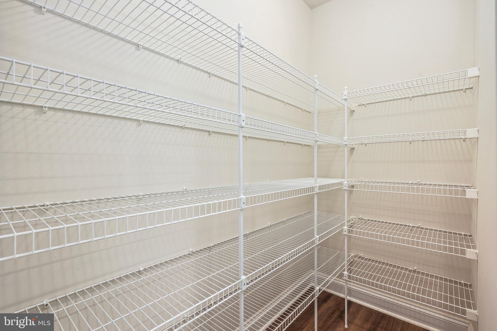 CARTER'S GROVE - Residential