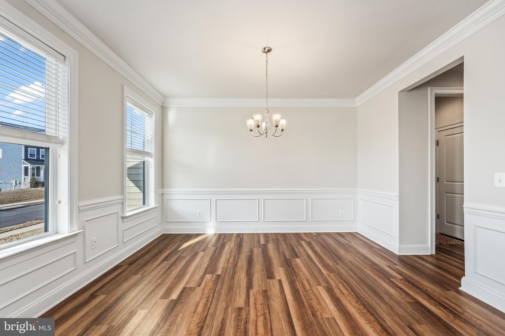 CARTER'S GROVE - Residential