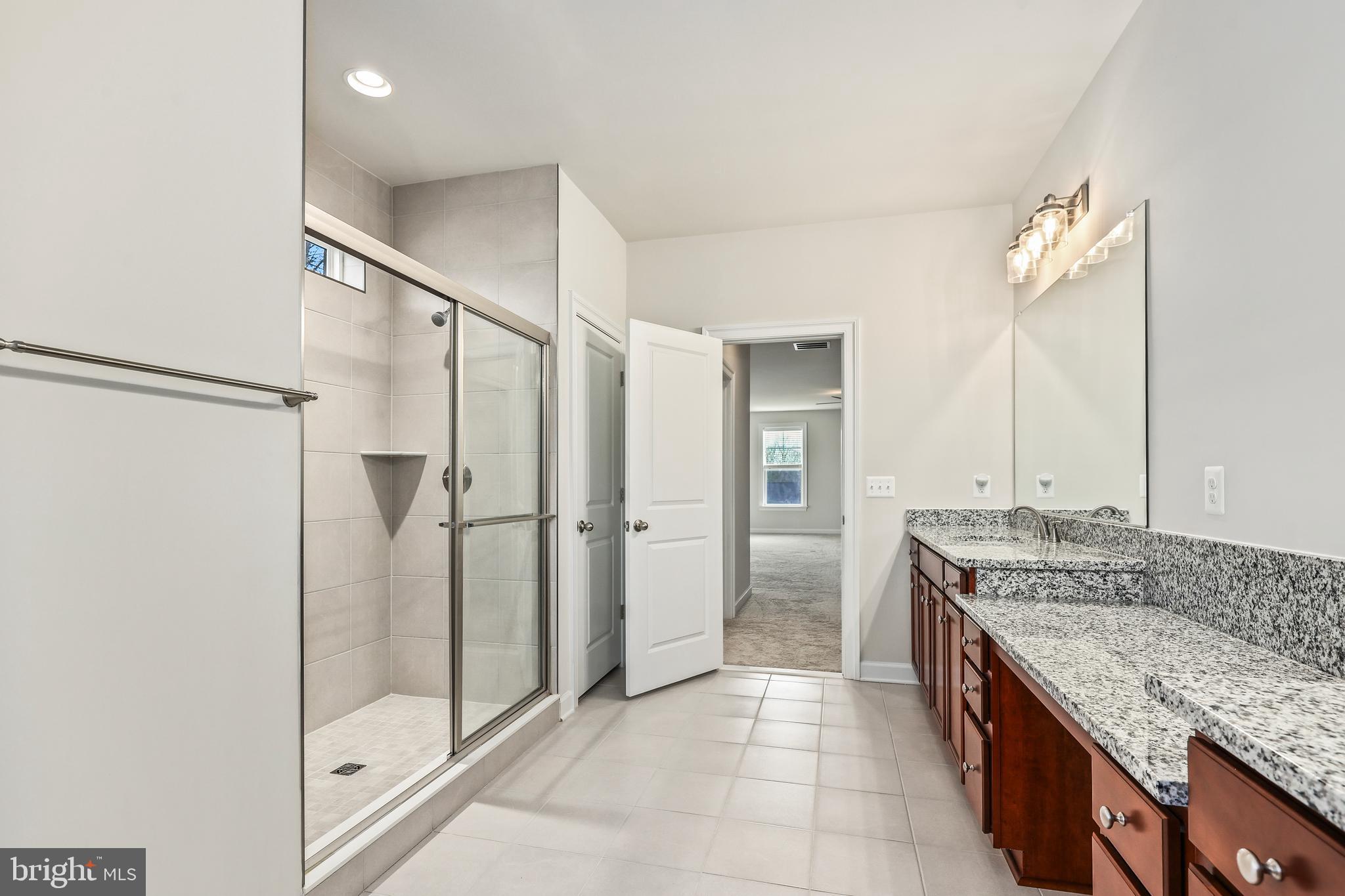 CARTER'S GROVE - Residential