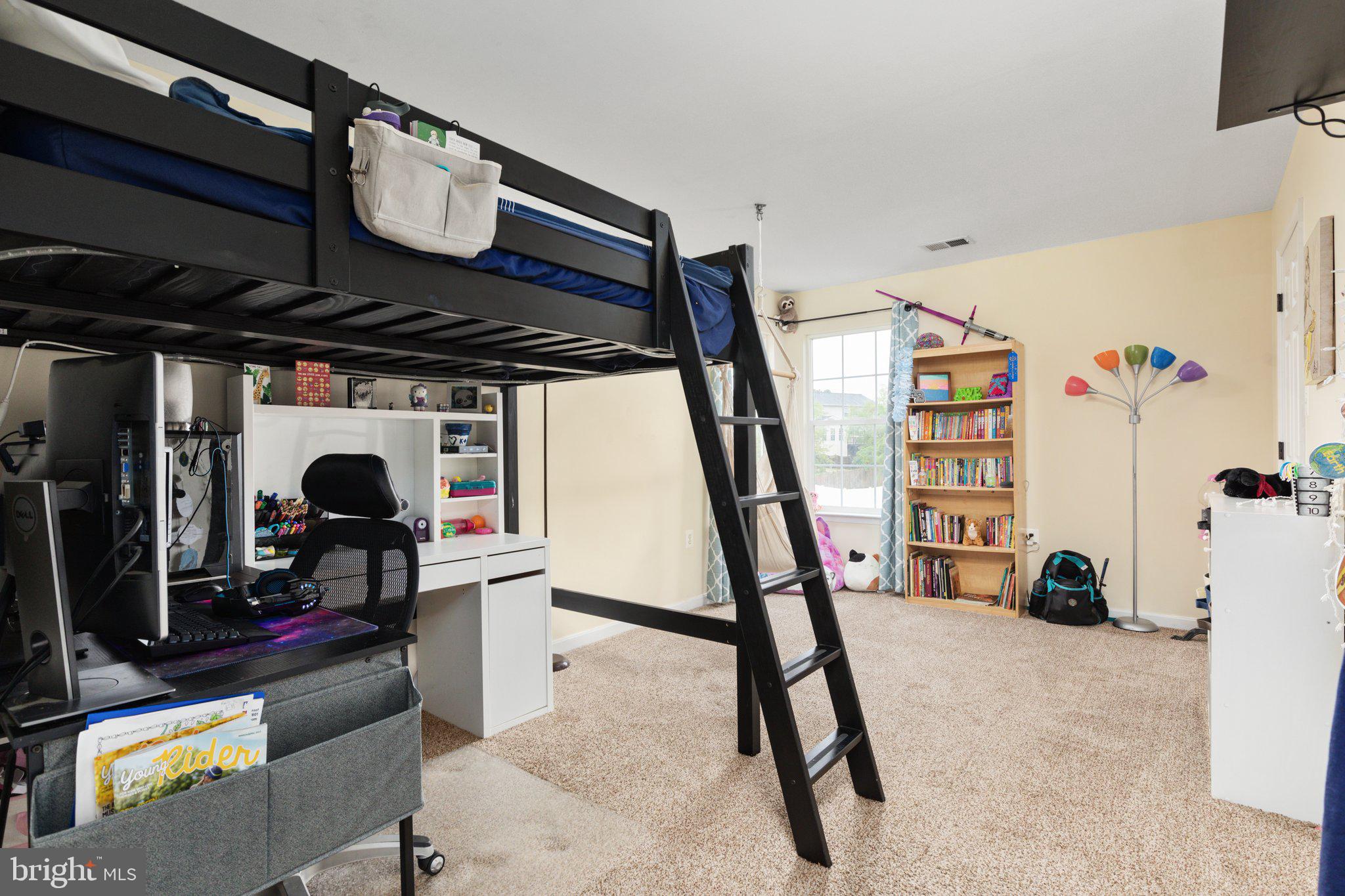 BRIARWOOD ESTATES - Residential