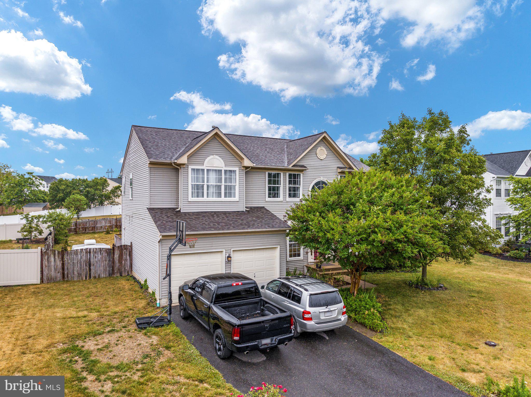 BRIARWOOD ESTATES - Residential