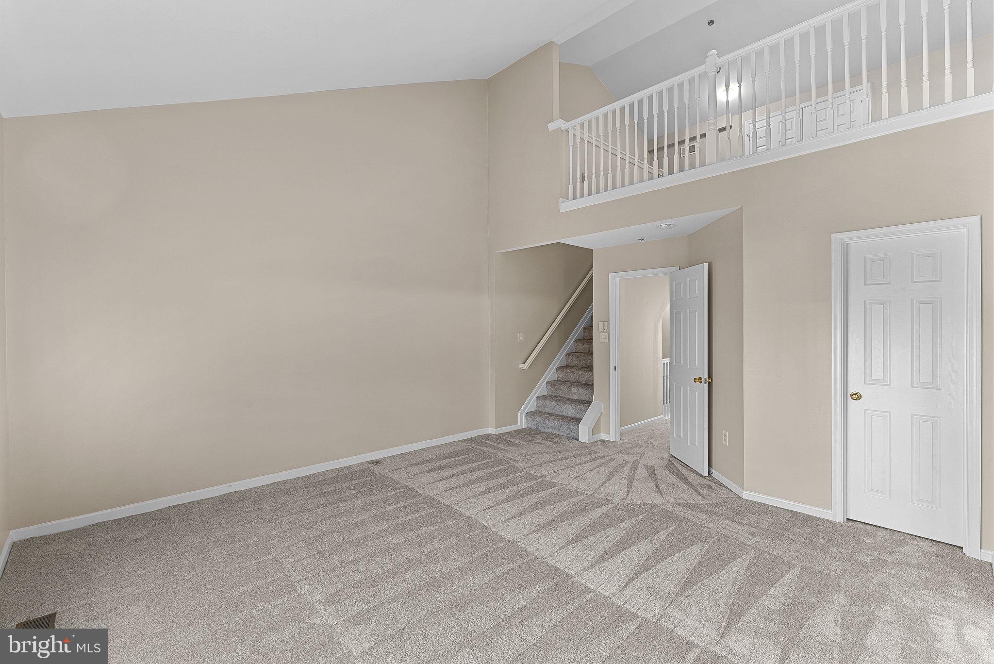 WOODSIDE - Residential Lease