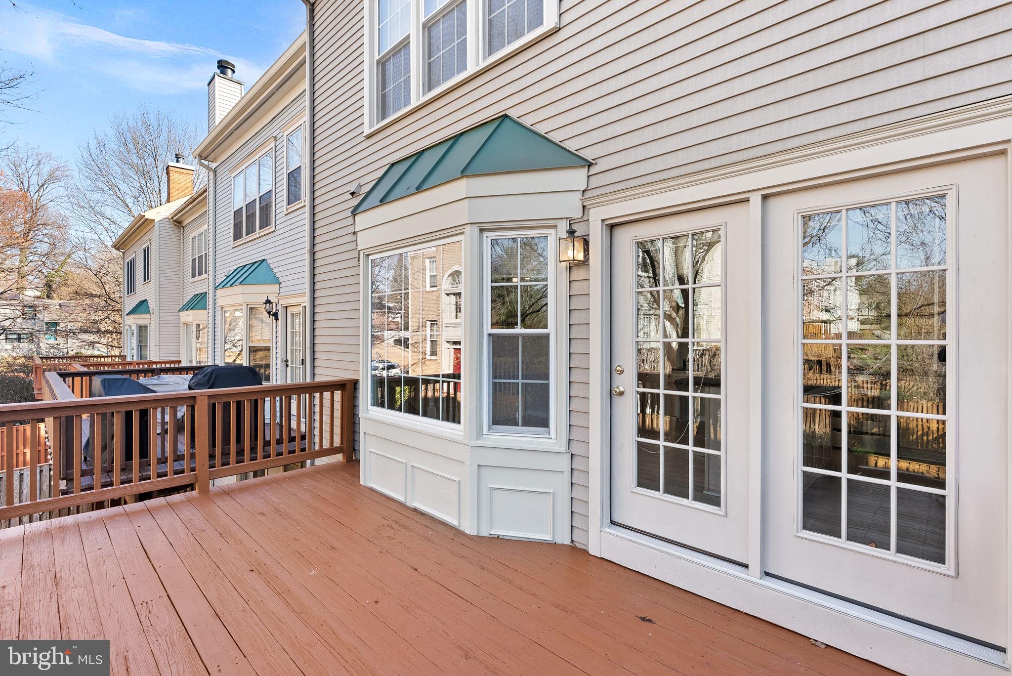 WOODSIDE - Residential Lease